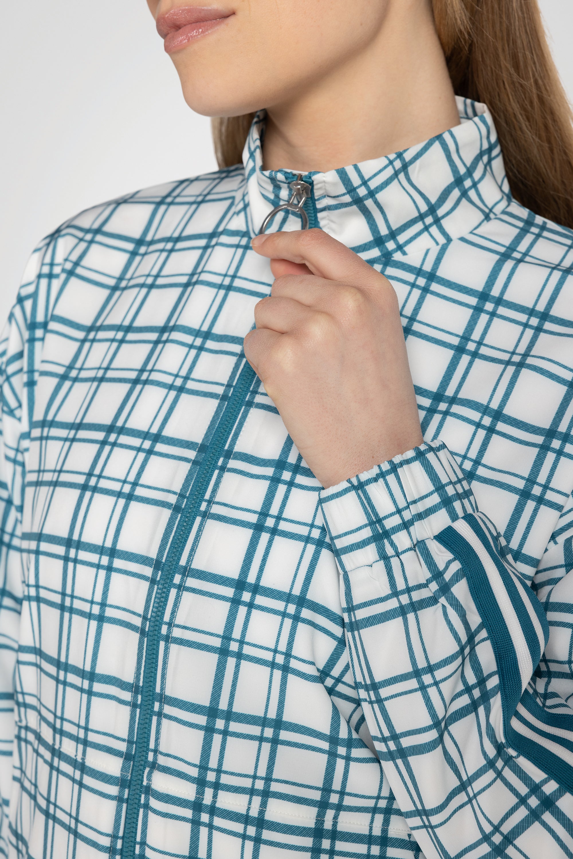 CourseFlow Mock Neck Jacket