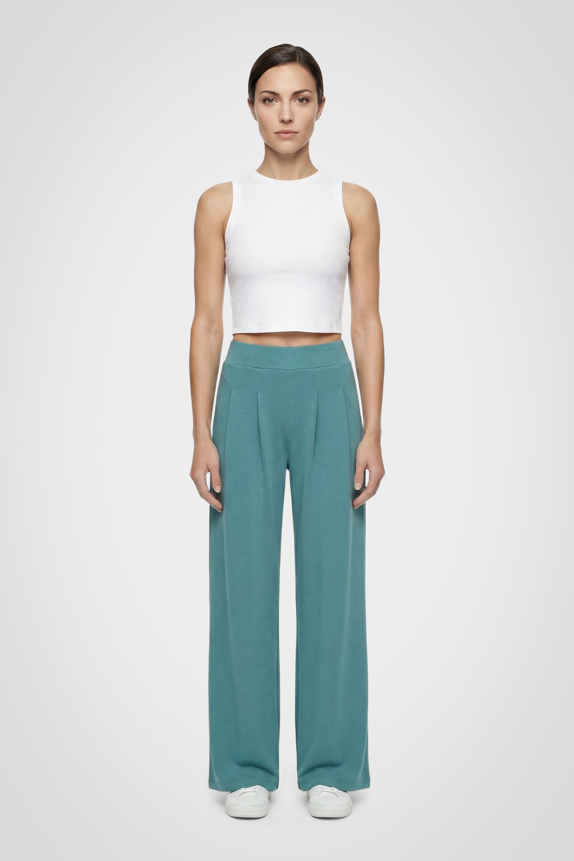 SoftForm Wide Leg Pant
