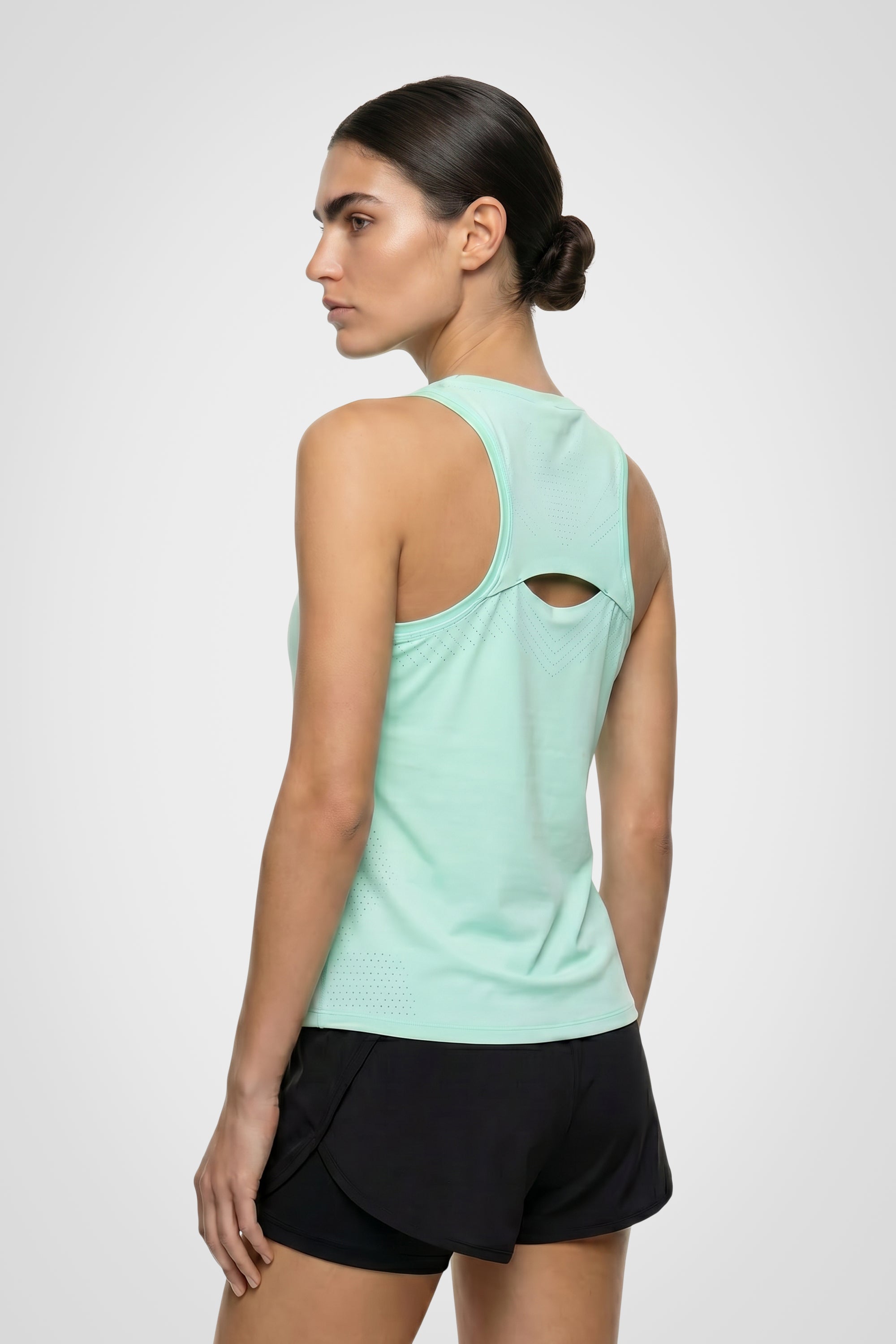 AeroMist Performance Tank