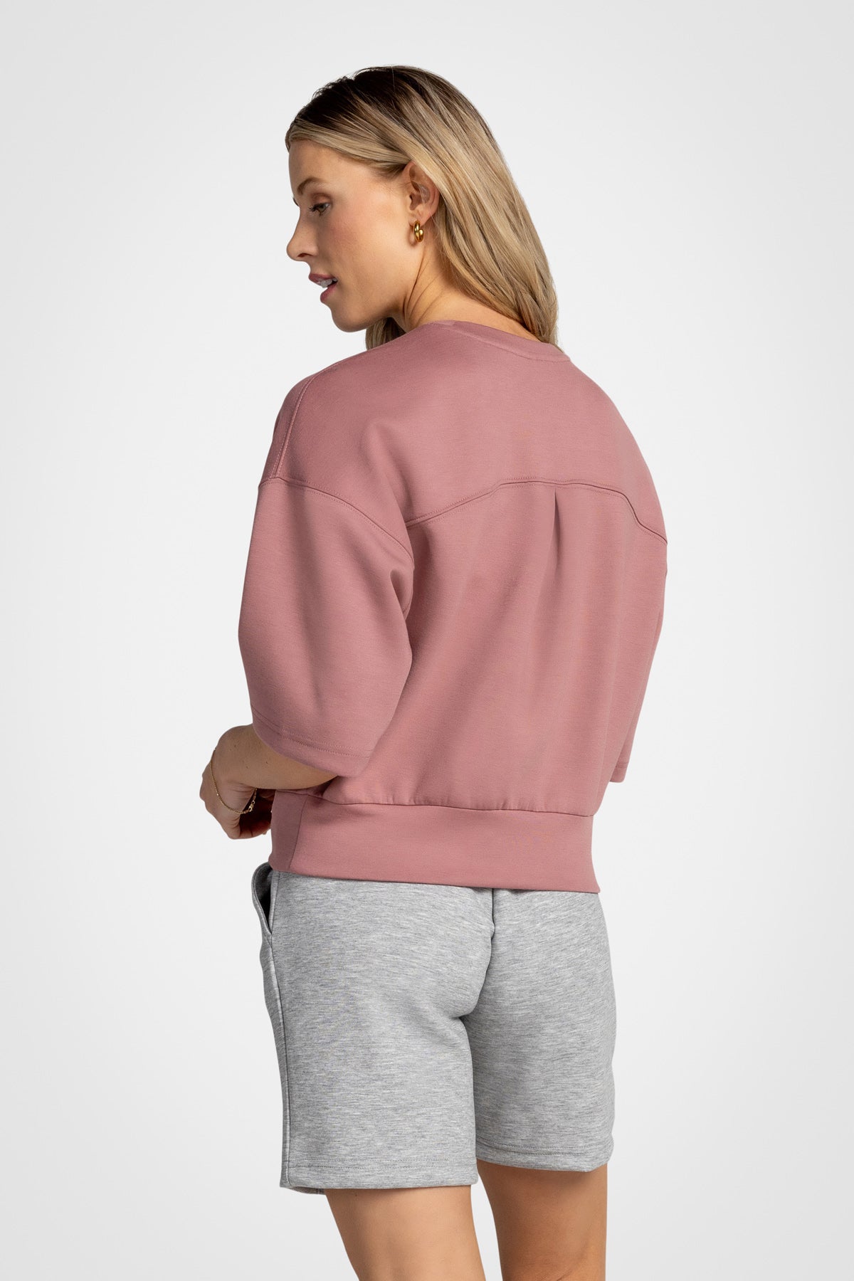Stretch Knit Crew Neck Short Sleeve Top