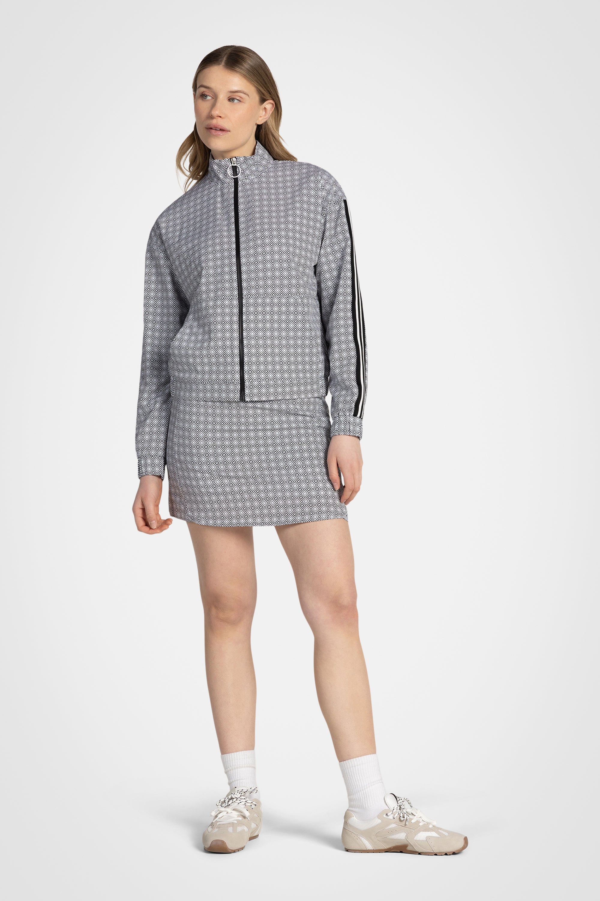 CourseFlow Mock Neck Jacket