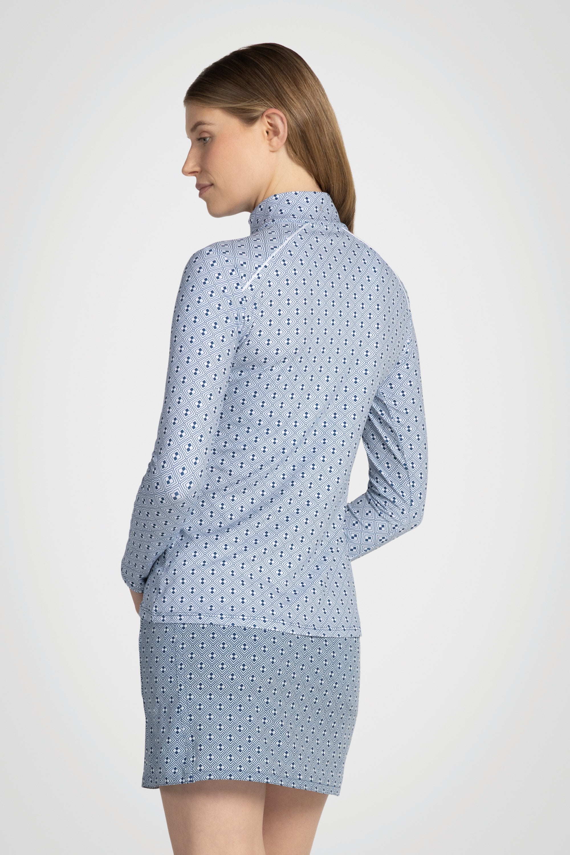 PlayMotion Zip Mock Top
