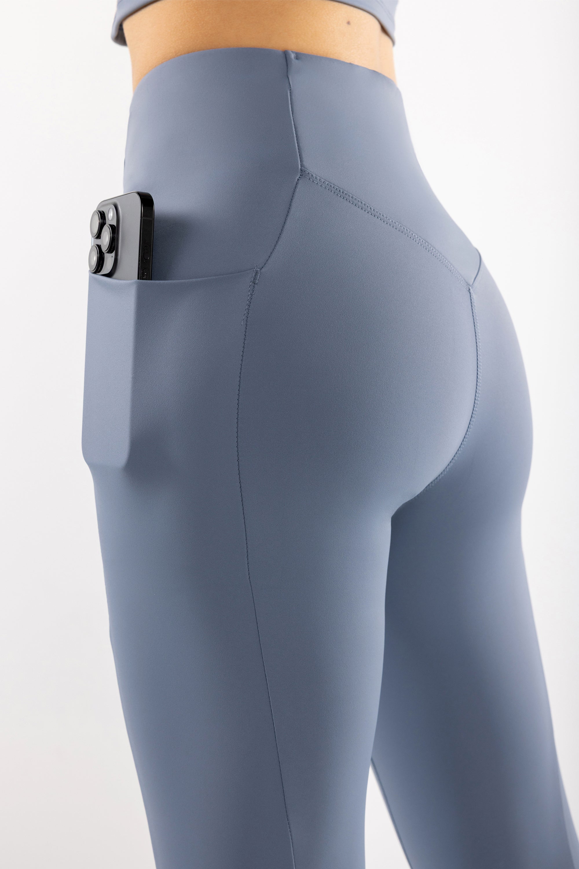 Run Pocket High-Waist 7/8 Legging – 26”