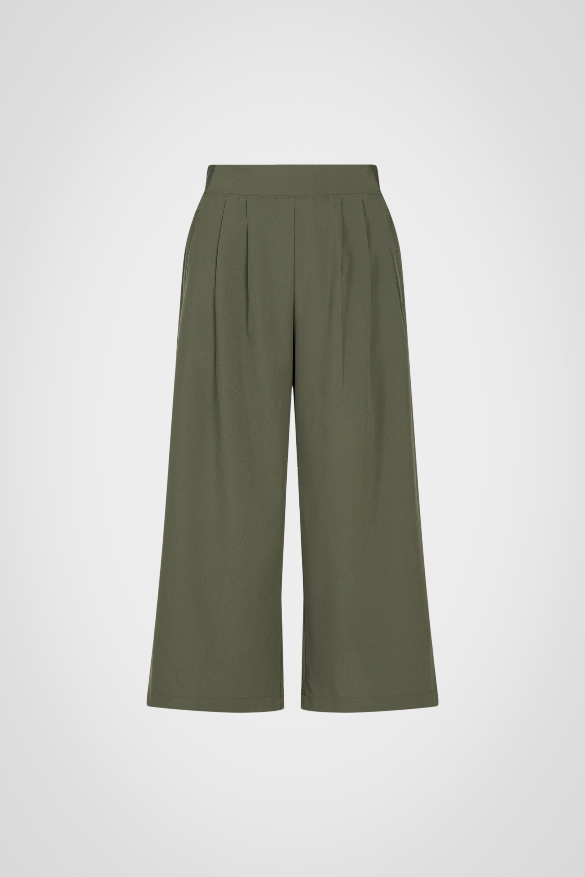 BreezeFlow Wide Leg Capri