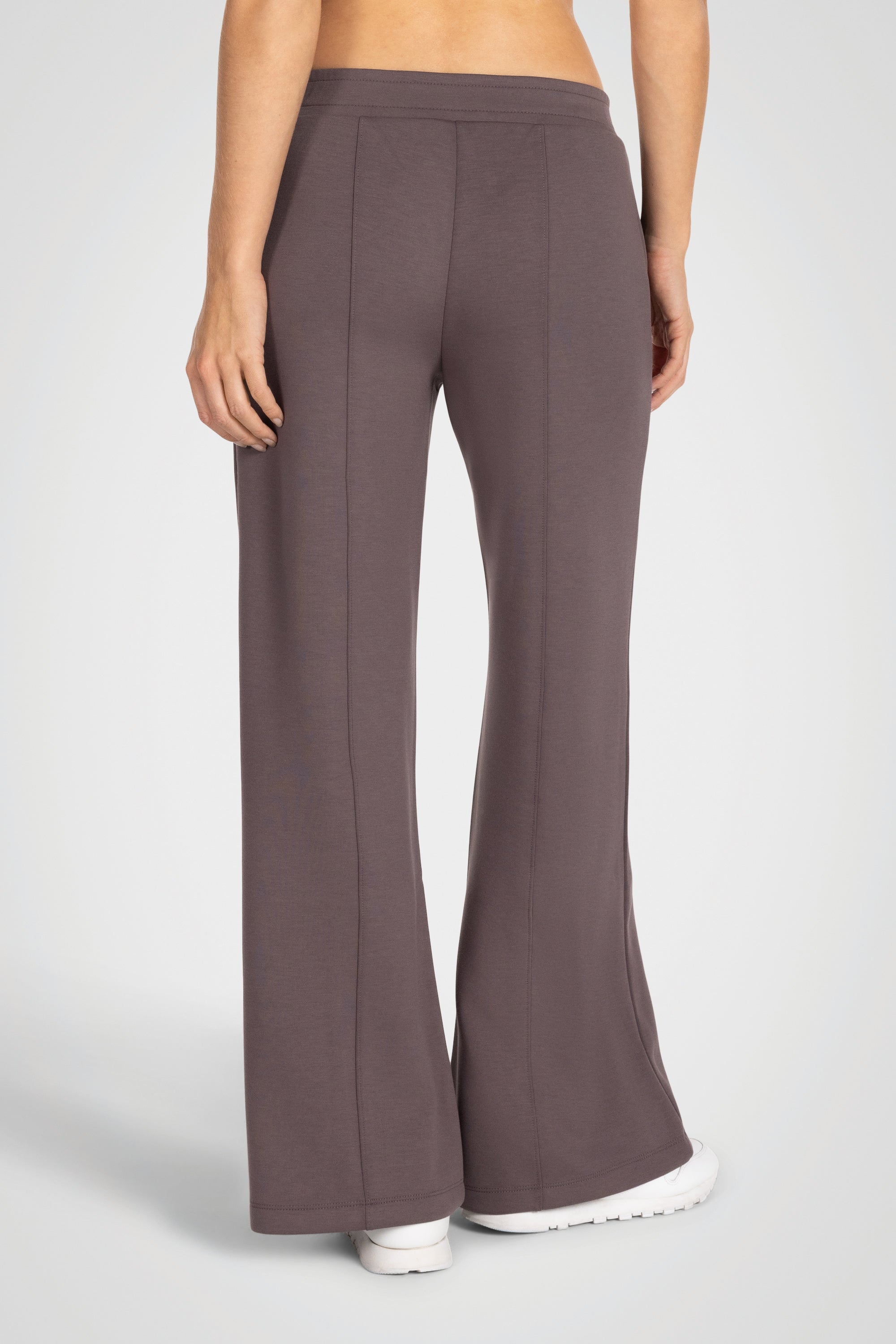 Welt Ease Pant